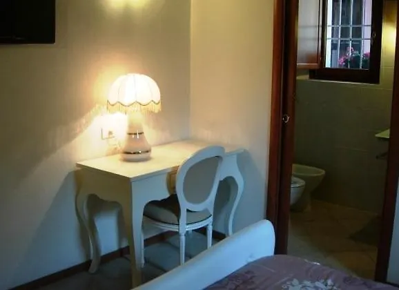 Villa Cittadella B&B Mantova 2*,